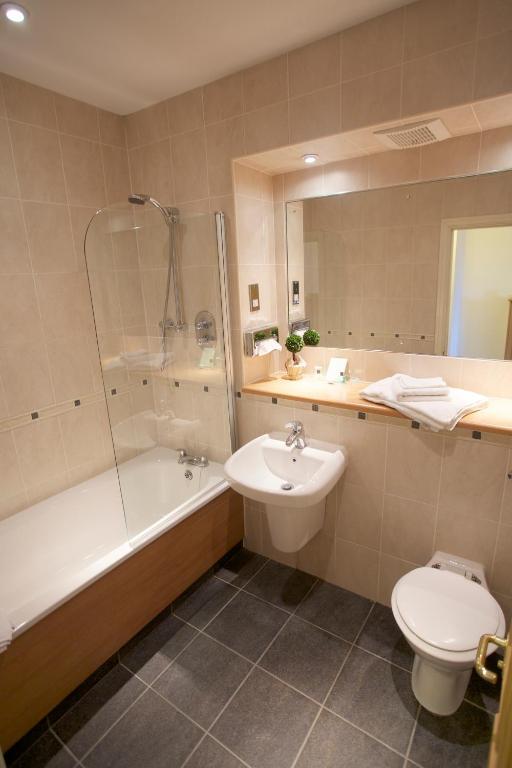 Hunters Lodge Hotel Crewe Oda fotoğraf