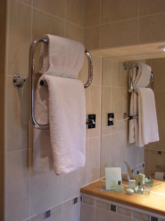 Hunters Lodge Hotel Crewe Oda fotoğraf