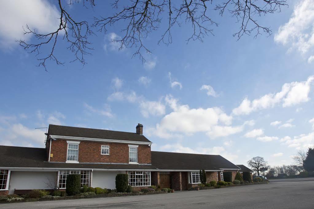 Hunters Lodge Hotel Crewe Dış mekan fotoğraf