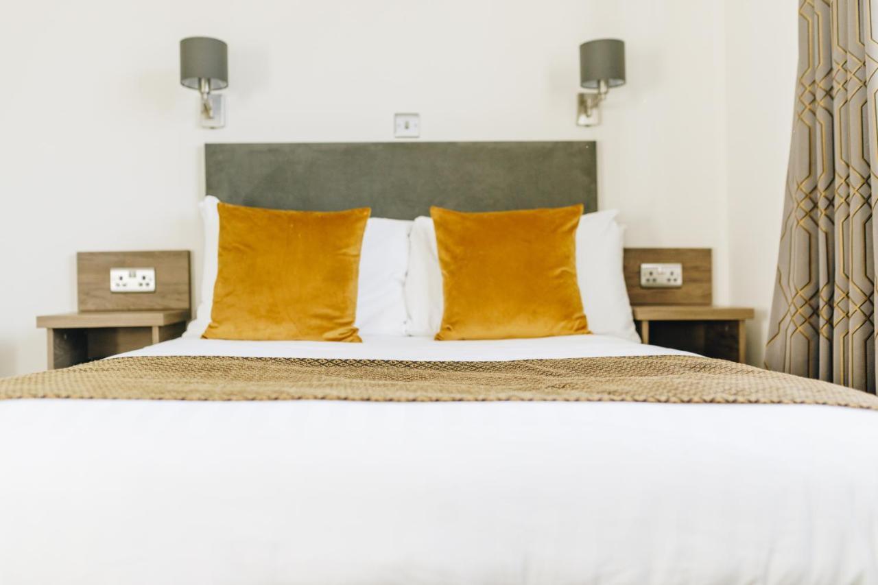 Hunters Lodge Hotel Crewe Dış mekan fotoğraf