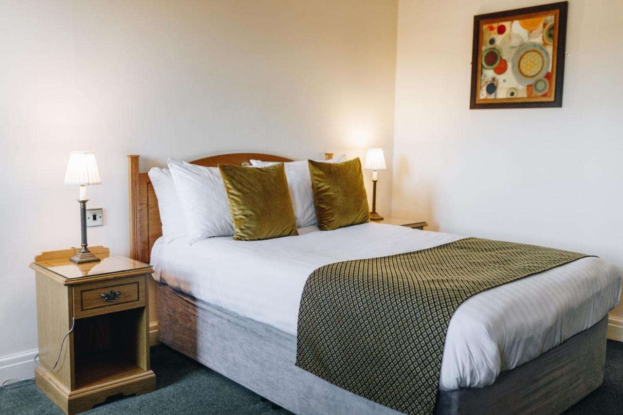 Hunters Lodge Hotel Crewe Dış mekan fotoğraf